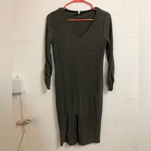Women’s Forest Green Knee- Length Long Sleeve Dress
